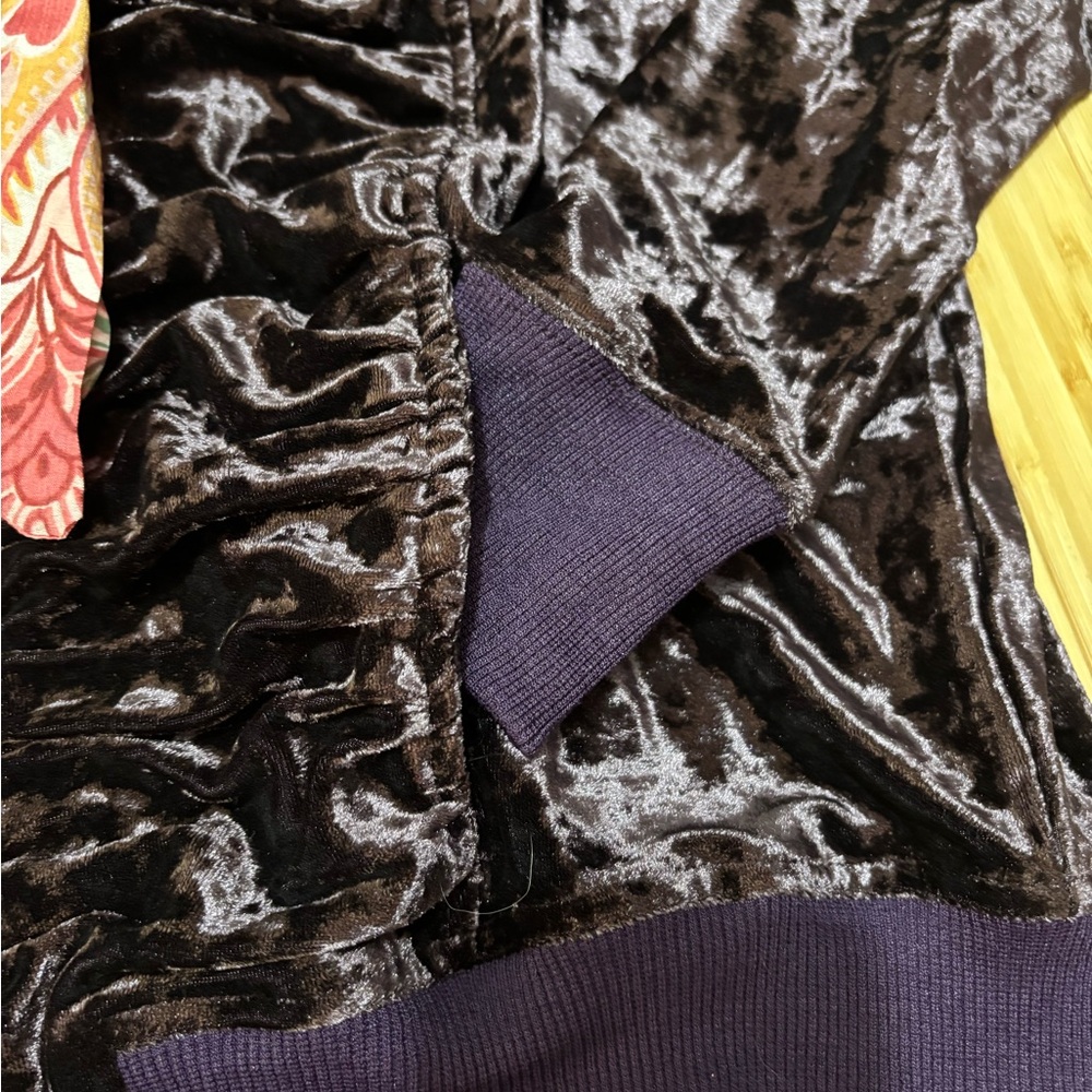 Velour zip up jacket with hood. NWT. Size S. Deep purple color. - Picture 8 of 10